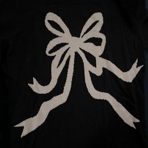 C wonder bow sweater navy and white